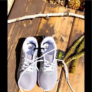 Tennis Running Shoes